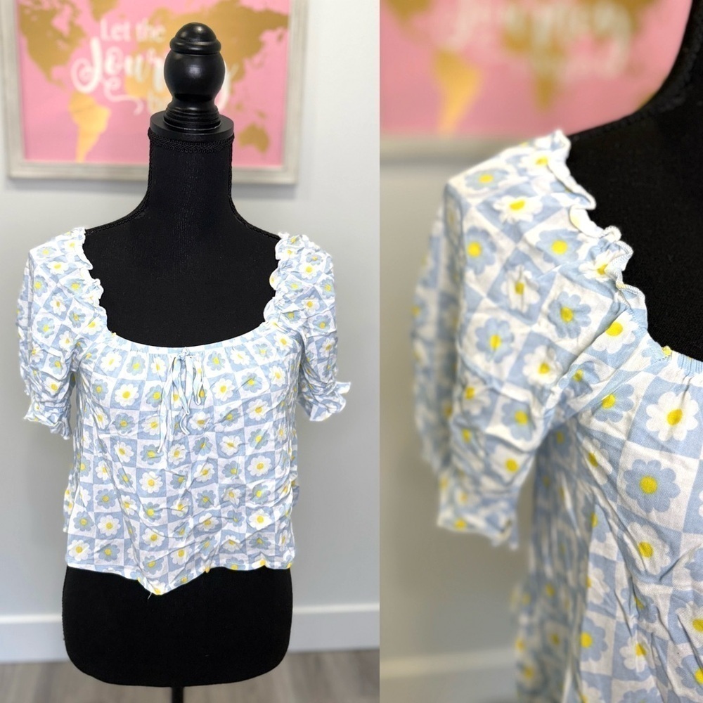 L.A Hearts Floral Off Shoulder Crop Top (XS)